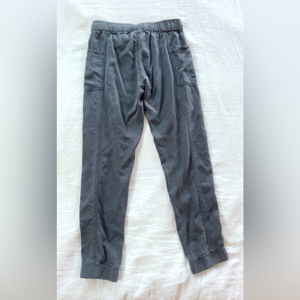 Ten Tree Black Tencel Colwood Jogger - Picture 7 of 9
